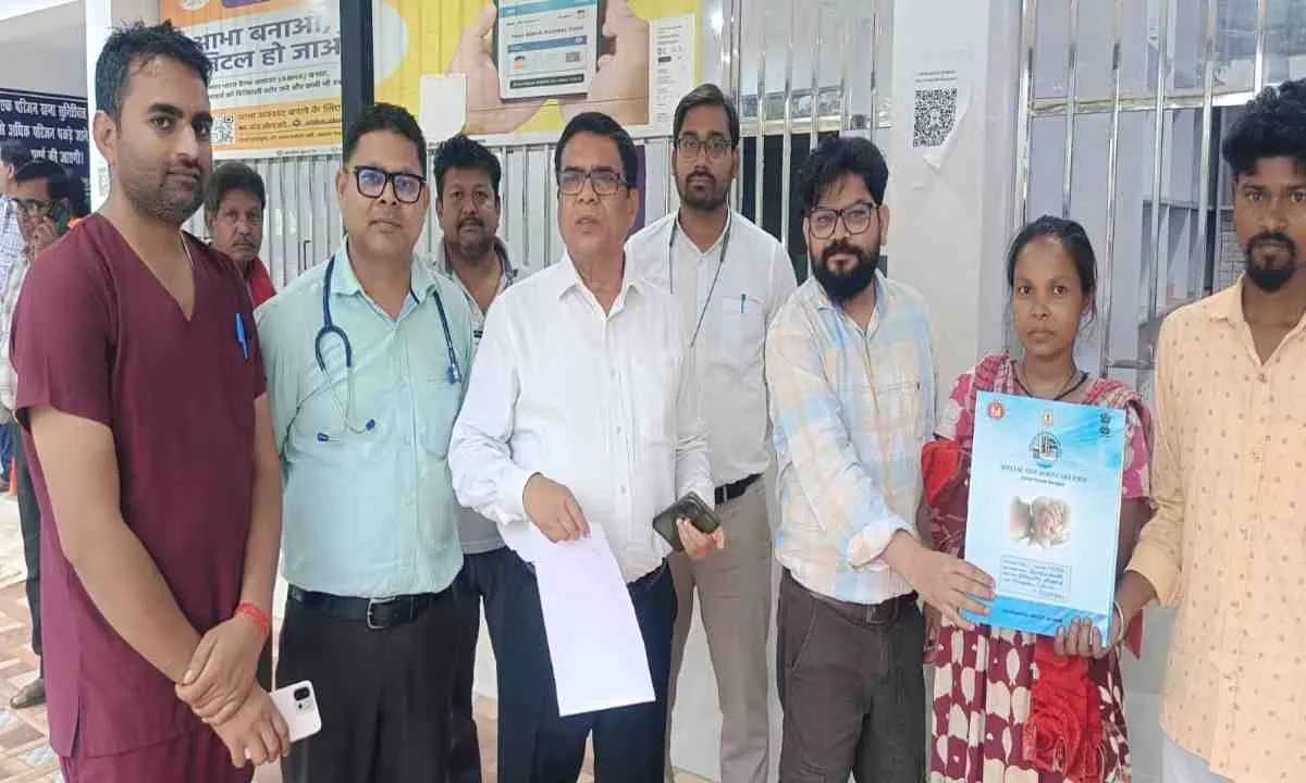 चमत्कार को नमस्कार: 27 हफ्ते में जन्में 610 ग्राम के बच्चे को SNCU ने दिया नया जीवन
