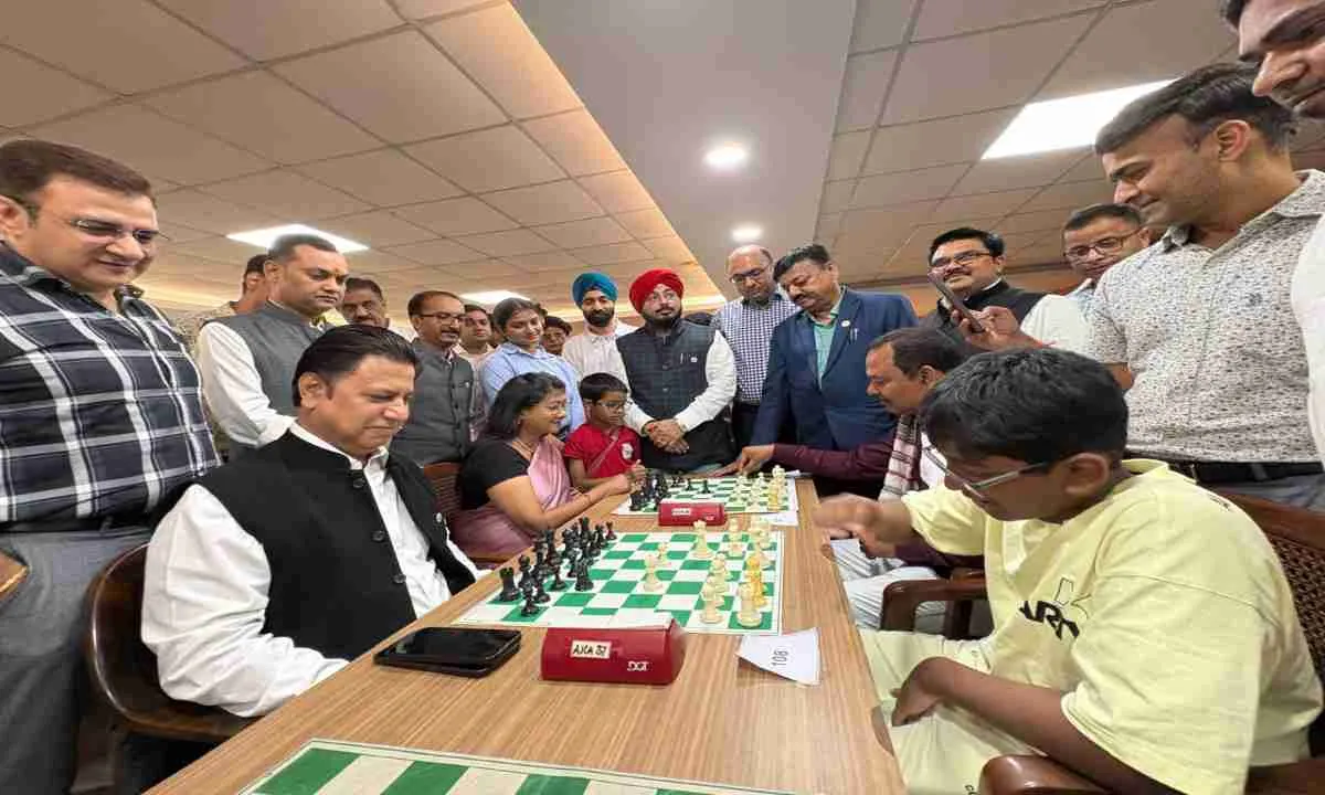 Ranchi News: जिला शतरंज चैम्पियनशिप 2026 का चैंबर भवन में भव्य उद्घाटन, मुख्य अतिथि राज्यसभा सांसद महुआ माजी रहीं उपस्थित