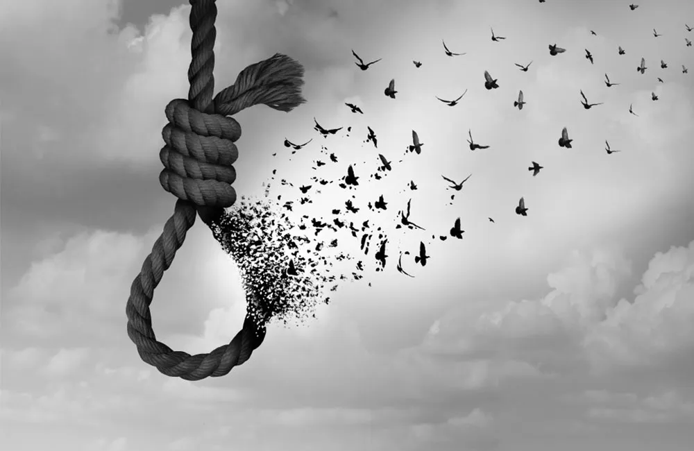 RIMS हॉस्टल में MBBS छात्र अक्षित कुजूर का शव मिलने से हड़कंप, पुलिस जांच में जुटी