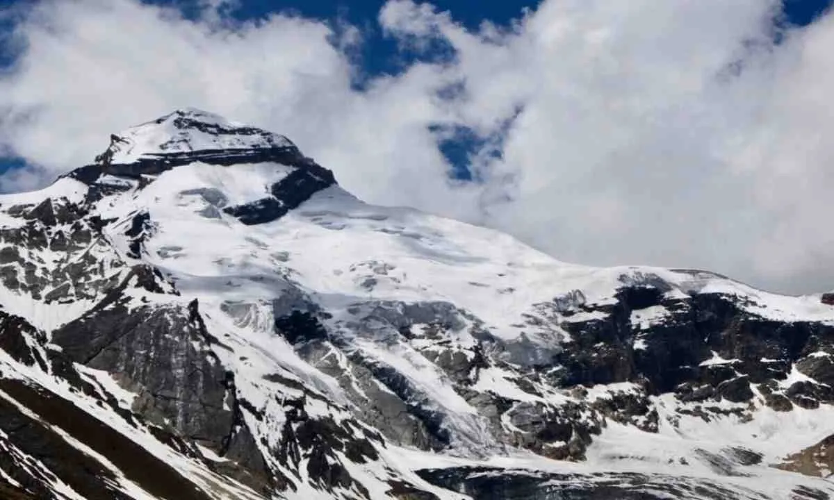 आदि कैलाश-ओम पर्वत यात्रा का नया रिकॉर्ड, 33 दिन में 30 हजार श्रद्धालुओं को मिला परमिट