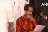 महाराष्ट्र : उद्धव ठाकरे ने महाराष्ट्र के मुख्यमंत्री पद की शपथ ली, जानें कौन-कौन मंत्री