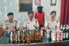 Garhwa News: घर से करता था शराब का अवैध कारोबार, पुलिस ने किया गिरफ्तार 