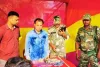 Sahibganj News: फरीदपुर चेकपोस्ट पर टाटा मैजिक से 4 लाख रुपये बरामद  