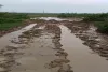 Hazaribagh News: केदली से खेल मैदान तक का मार्ग कीचड़ में तब्दील, ग्रामीण परेशान