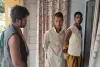 Dhanbad News: साधु बनकर घर में घुसे, मंत्र-तंत्र के नाम पर उड़ाए जेवर; ग्रामीणों ने दबोचे 3 ठग