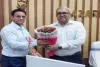 Hazaribagh News: पदभार संभालते ही एक्शन में कमिश्नर विजय गुप्ता, प्रमंडलीय कार्यालय की विभिन्न शाखाओं का लिया विस्तृत ब्यौरा