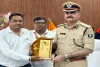 Koderma News: भारती श्रमजीवी पत्रकार संघ ने आईजी विकास वैभव को सौंपा ज्ञापन