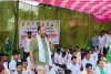Sahebganj News: महंगाई और बढ़ती कीमतों के खिलाफ झामुमो का धरना, केंद्र सरकार की नीतियों पर फूटा जनाक्रोश