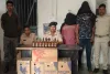 Hazaribagh News: अवैध शराब तस्करी पर पुलिस का कड़ा प्रहार, बिना नंबर की बोलेरो से भारी मात्रा में बीयर-शराब जब्त