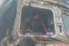 Koderma News: घाटी में भीषण सड़क हादसा: ब्रेक फेल होने से हाईवा में घुसा ट्रक, केबिन में फंसा चालक