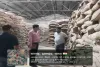 Dumka News: डीएसओ डॉ राजशेखर ने किया रामगढ़ स्थित राज्य खाद्य निगम गोदाम का औचक निरीक्षण