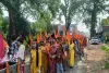 Dumka News: भव्य शोभायात्रा के साथ रामगढ़ में शुरू हुआ अष्टयाम संकीर्तन