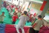 छत्तरपुर में गूंजा संदेश—करें योग, रहें निरोग; सैकड़ों लोगों ने किया सामूहिक योगाभ्यास