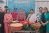 Koderma News: मारवाड़ी महिला समिति ने ज्येष्ठ अधिकमास पर गौशाला में की विशेष गौ-सेवा