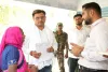 Palamu News: उपायुक्त दिलीप सिंह शेखावत ने बारालोटा के बूथों का किया औचक निरीक्षण