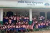 Pakur News: प्राथमिक विद्यालय में 72 विद्यार्थियों के बीच बांटी गई मुफ्त स्कूल किट