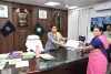 Pakur News: उत्कृष्ट कार्य करने वाली बीएलओ को डीसी मेघा भारद्वाज ने प्रशस्ति-पत्र देकर किया सम्मानित
