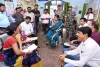 Pakur News: DC मेघा भारद्वाज ने मतदान केंद्रों का निरीक्षण कर मतदाता सूची पुनरीक्षण का लिया जायजा