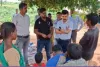 Koderma News: ग्रामीणों में बीमारी की शिकायत के बाद हरकत में आया स्वास्थ्य विभाग, जांच शुरू