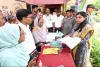 Pakur News: जिला निर्वाचन पदाधिकारी सह उपायुक्त मेघा भारद्वाज ने कई मतदान केंद्रों का किया औचक निरीक्षण