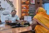 गिरिडीह में उपायुक्त रामनिवास यादव ने लगाया जनता दरबार, अधिकारियों को त्वरित कार्रवाई के निर्देश