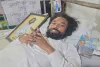 Student Protest: अनिश्चितकालीन भूख हड़ताल पर बैठे देवेंद्र नाथ महतो की तबीयत बिगड़ी, बोलने की स्थिति में नहीं