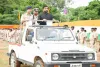 Palamu News: उपायुक्त दिलीप प्रताप सिंह शेखावत और एसपी कपील चौधरी ने किया परेड निरीक्षण