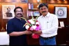 Pakur News: मुख्यमंत्री हेमंत सोरेन के जन्मदिन पर झामुमो नेता शाहिद इकबाल ने दी बधाई