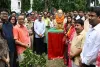 Bokaro News: डीसी अजय नाथ झा और एसपी नाथू सिंह मीणा ने किया गुरुजी वाटिका का उद्घाटन