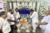 Sahibganj News: कांग्रेसियों ने स्व. राम श्रृंगार ओझा के तैलीय चित्र पर पुष्प अर्पित कर दी श्रद्धांजलि