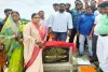 Koderma News: हड़ खोखरवा तालाब में 15वें वित्त मद से बने धुलाई घाट का उद्घाटन