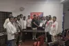 Bokaro News: 30 घंटे के आंदोलन के बाद इलेक्ट्रो स्टील प्रबंधन झुका, मृतक के परिजन को 8 लाख मुआवजा और नियोजन