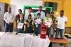 Koderma News: सेक्रेड हार्ट स्कूल में राखी निर्माण प्रतियोगिता, विद्यार्थियों ने जवानों के लिए बनाई आकर्षक राखियां