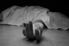 Crime News: रांची में चट्टान पर मिला अज्ञात युवक का शव, गले पर धारदार हथियार के निशान