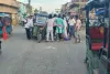 Sahibganj News: कोटालपोखर बाजार में गड्ढे में फंसकर पलटा टोटो, बच्चों समेत यात्री बाल-बाल बचे