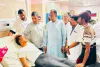 JPSC विवाद: राहुल क्रांति से अस्पताल में मिले भाजपा नेता, JPSC-JSSC छात्र आंदोलन को दिया समर्थन