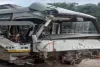 Koderma News: जमसोती नाला घाटी के तीखे मोड़ पर कांवरियों की बस दुर्घटनाग्रस्त, 5 घायल