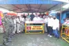 Bokaro News: ओएनजीसी ने बनगड़िया ओपी को दिए 15 बैरिकेड्स, सड़क सुरक्षा अभियान से जागरूकता का संदेश