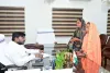 Chatra News: डीसी के जनता दरबार में उमड़े फरियादी, भूमि-पेंशन-राशन समेत कई मामलों की सुनवाई