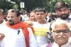 Remove Reservation: राष्ट्रीय सुरक्षा पार्टी अध्यक्ष निपु सिंह ने जंतर-मंतर पर समर्थकों संग हुंकार भरी