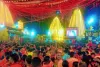 Deoghar News: बोल बम के जयघोष से गूंजा देवघर, बाबा मंदिर में जलार्पण के लिए उमड़ी कांवरियों की भीड़