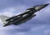 IAF Tejas 2025 Crash: नेटवर्क-केंद्रित युद्ध के दौर में तेजस की ताकत और भविष्य की रूपरेखा