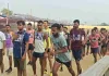 Dhanbad News: बिरसा मुंडा स्पोर्ट्स कॉम्प्लेक्स में दौड़-लंबी कूद के साथ जारी होमगार्ड भर्ती