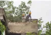 Bokaro News: बीएसएल के जर्जर आवासों पर चला बुलडोजर, सुरक्षा के मद्देनजर कार्रवाई तेज