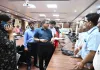 Bokaro News: "हम आपको सुनते हैं" जनता दरबार में उमड़ी भीड़, डीसी ने सुनीं आमजन की फरियादें