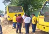 Dumka News: स्कूल बसों और वैन की औचक जांच, परिवहन विभाग की कार्रवाई से चालकों में हड़कंप