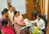 बिजली-पानी संकट पर भाजपा का हल्ला बोल: सीता सोरेन ने उपायुक्त को सौंपा ज्ञापन, दी आंदोलन की चेतावनी