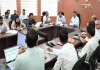Koderma News: स्वास्थ्य सेवाओं पर डीसी उत्कर्ष गुप्ता सख्त, अस्पतालों में अनिवार्य होगी बायोमेट्रिक उपस्थिति
