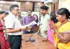 Bokaro News: समाहरणालय से लेकर प्रखंडों तक लगा जनता दरबार, ऑन-द-स्पॉट हुआ शिकायतों का निपटारा
