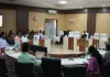 Hazaribagh News: उपायुक्त हेमन्त सती ने की पंचायती राज और 15वें वित्त आयोग की समीक्षा